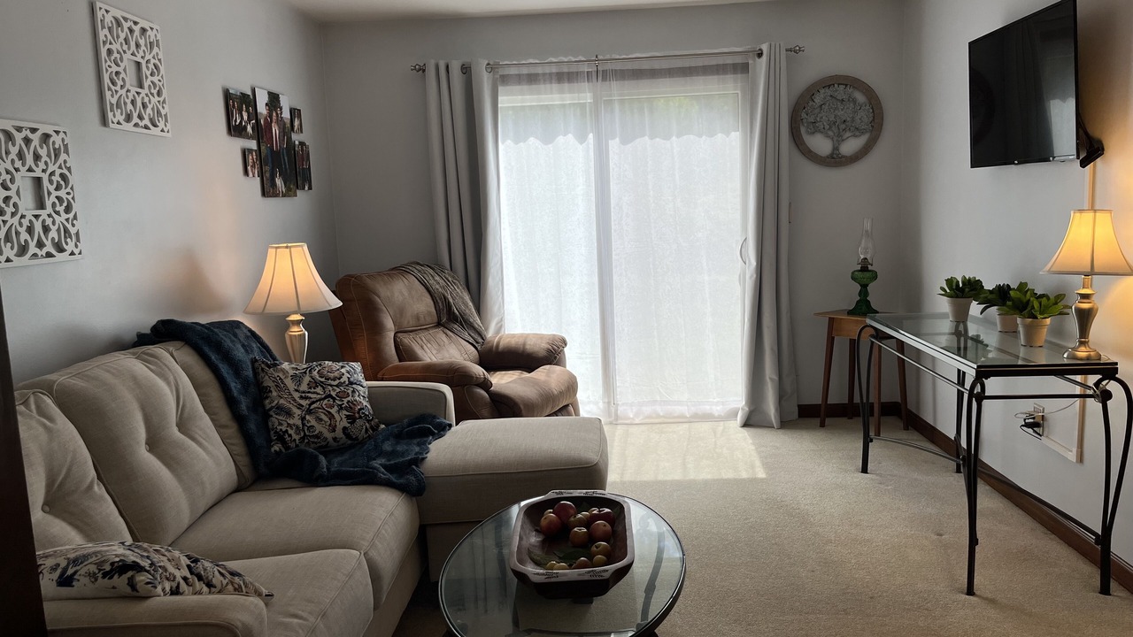Photo of Livingroom in Boalsburg