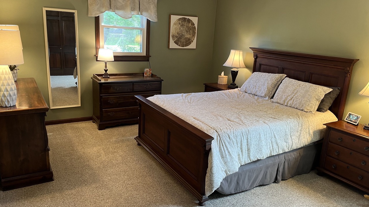 Photo of Bedroom in Boalsburg