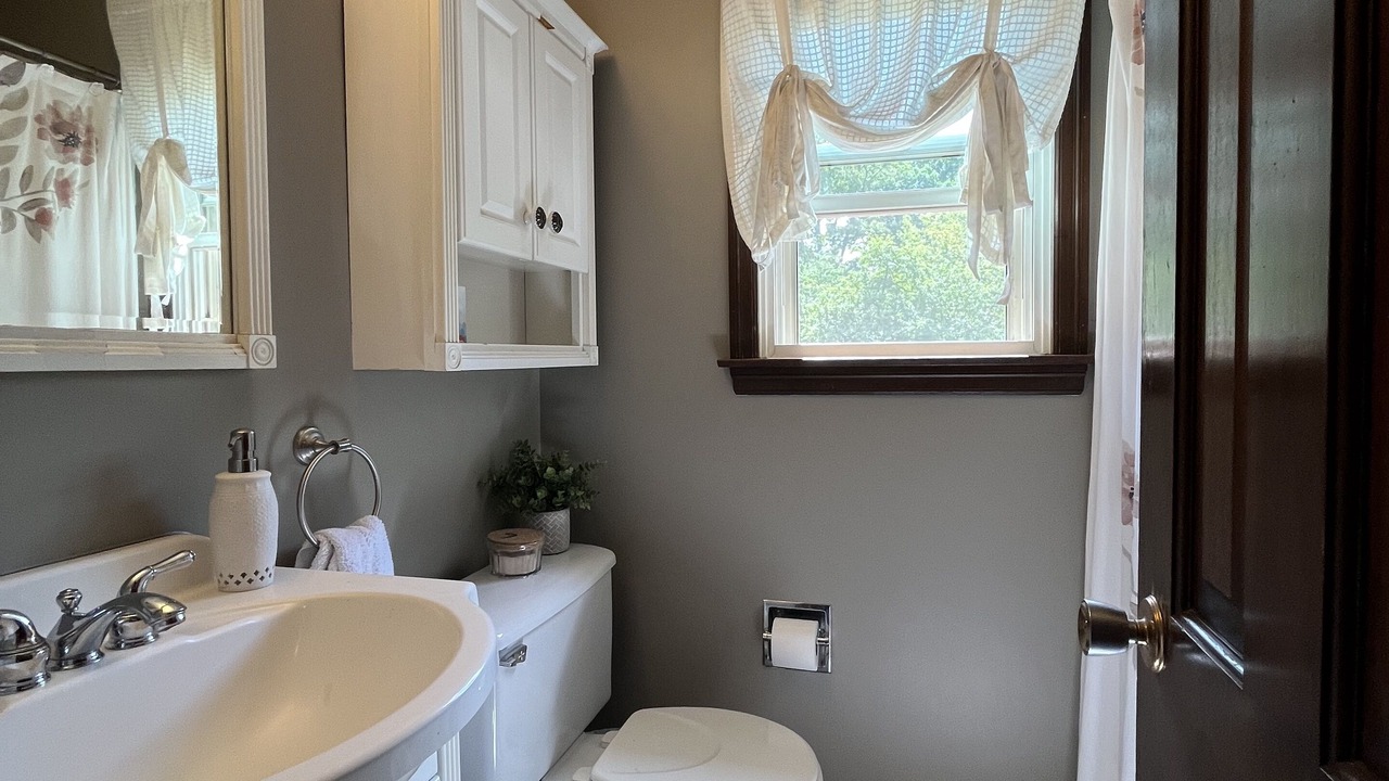 Photo of Bathroom in Boalsburg