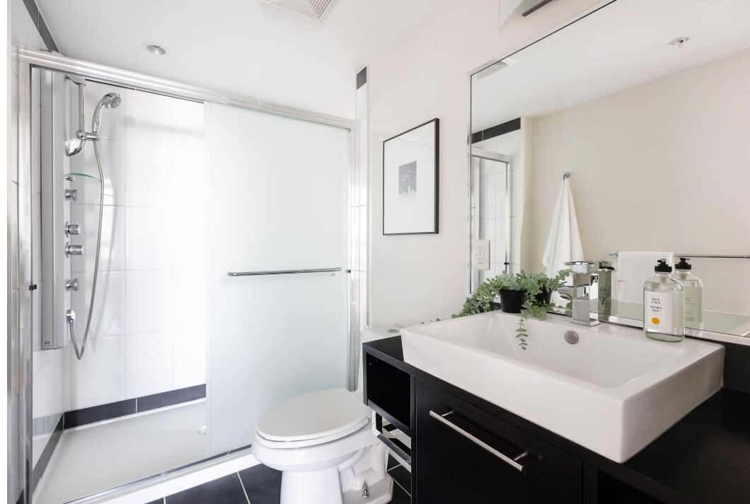 Photo of Bathroom in Crosstown