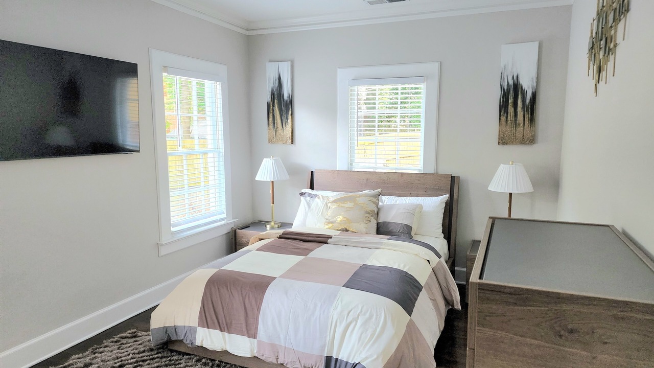 Photo of Bedroom in Garden Hills