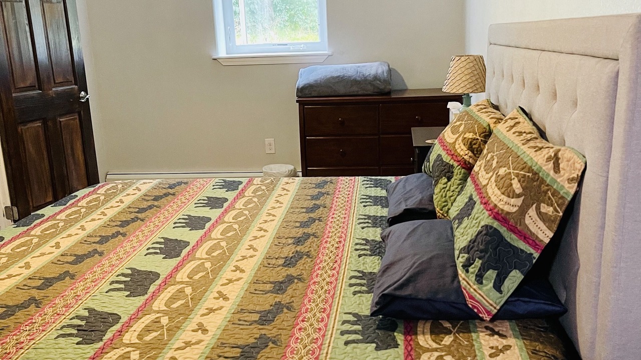 Photo of Bedroom in Valdez