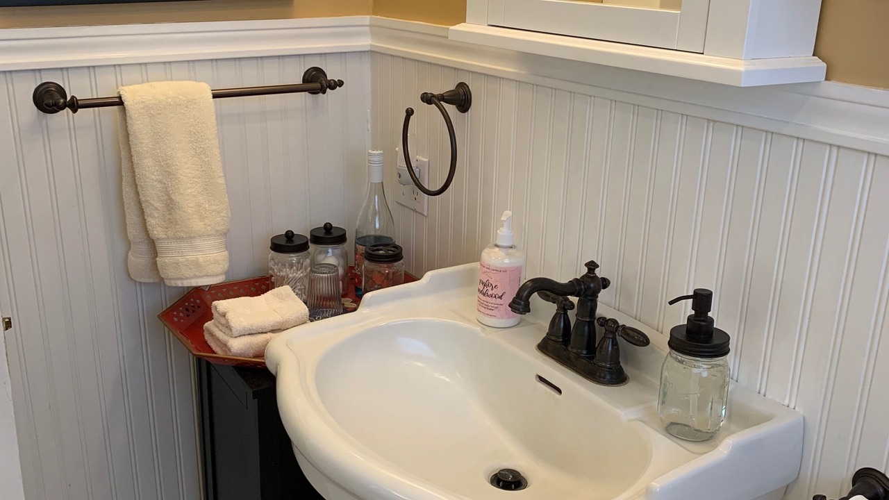 Photo of Bathroom in Astoria