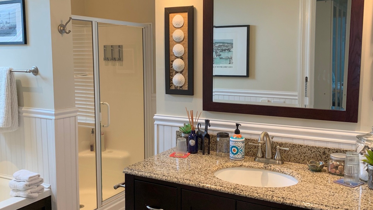 Photo of Bathroom in Astoria