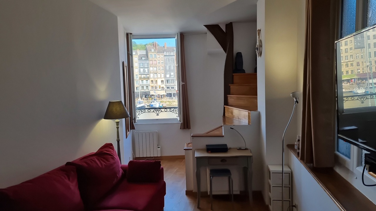Photo of Livingroom in Enclos
