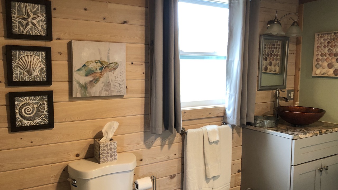 Photo of Bathroom in Treasure Cay