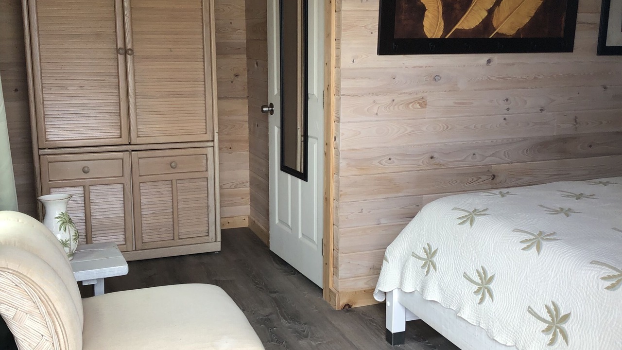 Photo of Bedroom in Treasure Cay