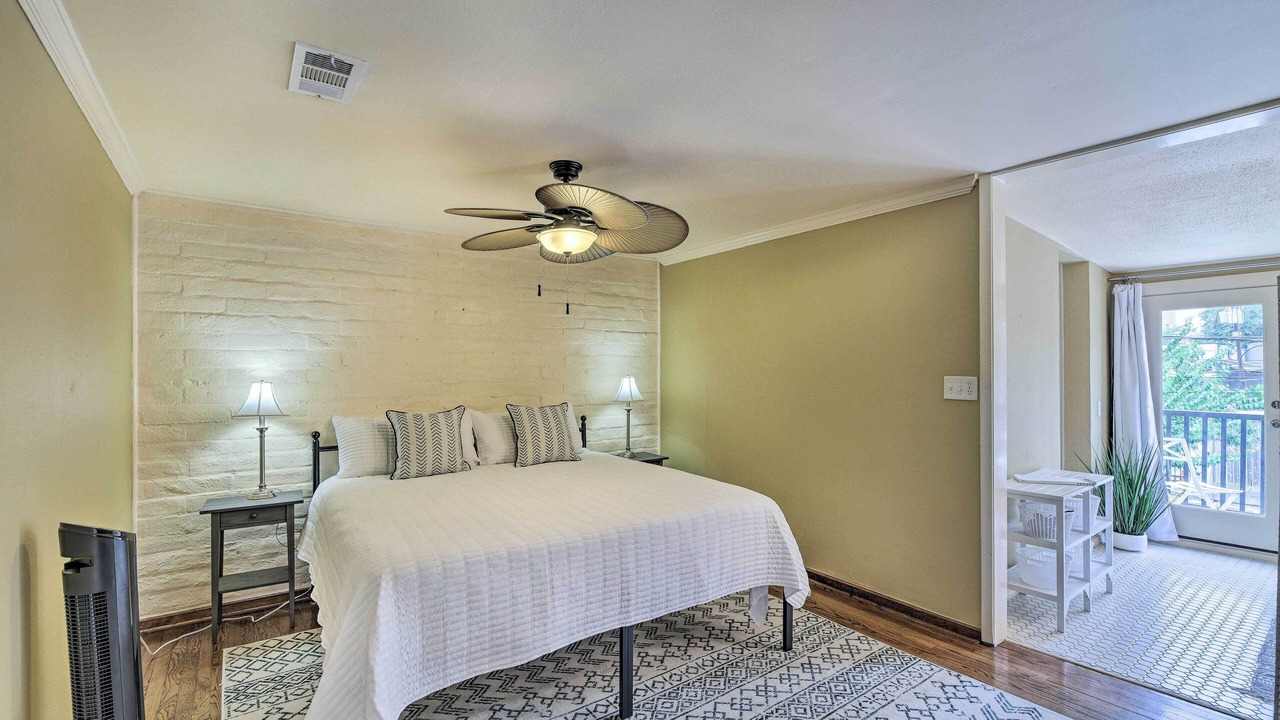 Photo of Patio Balcony in Neartown