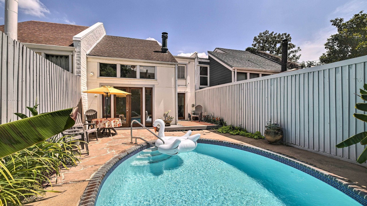 Photo of Outdoor in Neartown