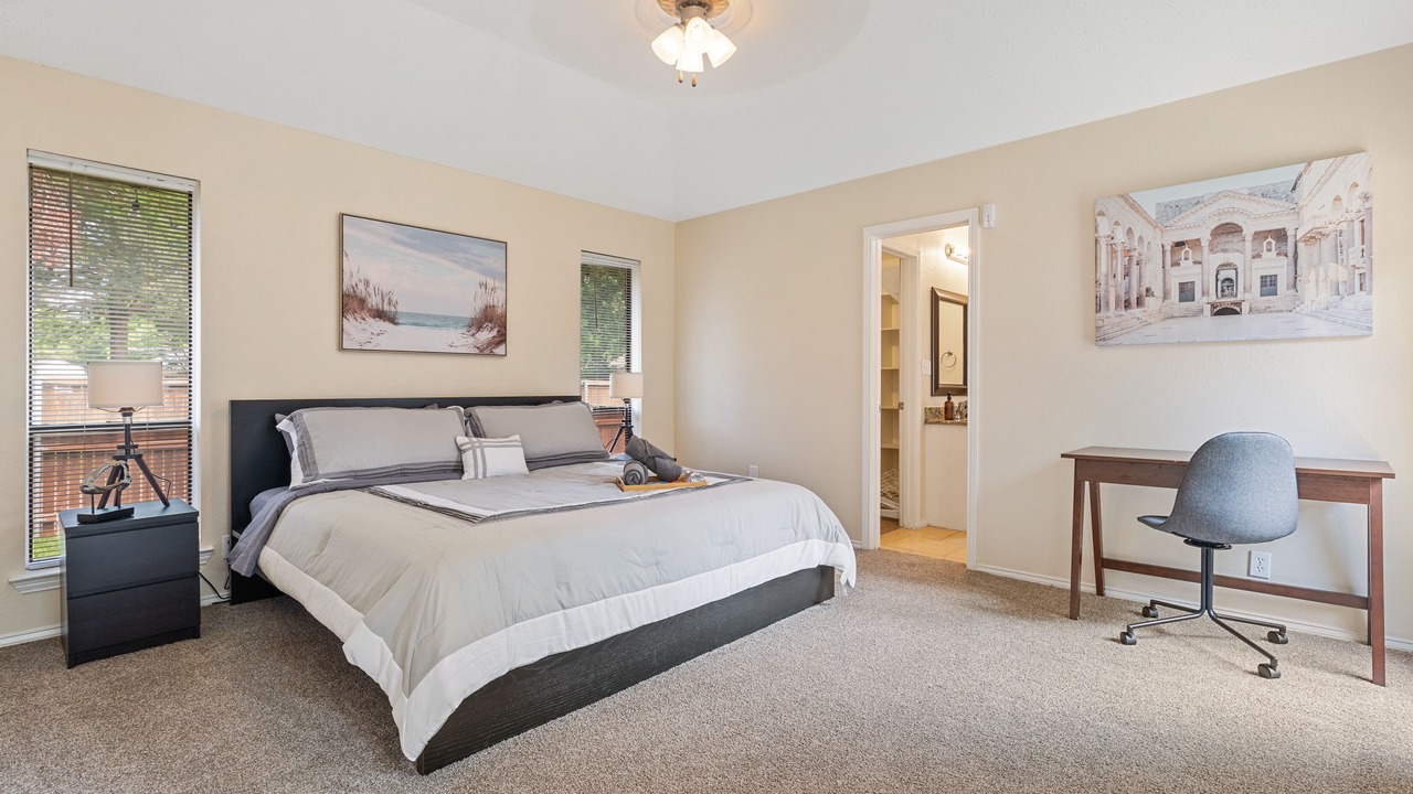 Photo of Bedroom in Allen