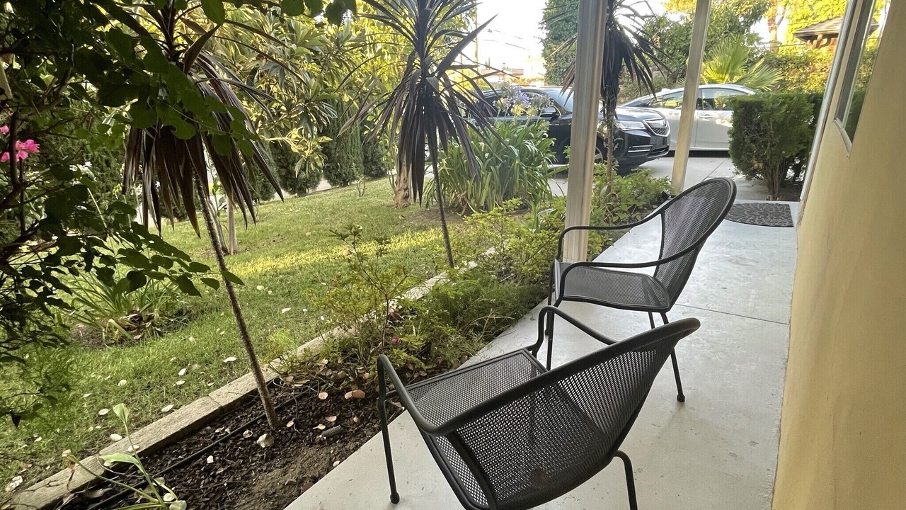 Photo of Others in Tarzana