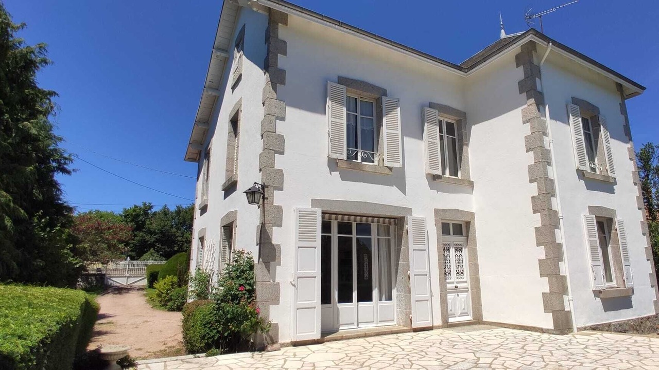 Photo of Outdoor in Auzances