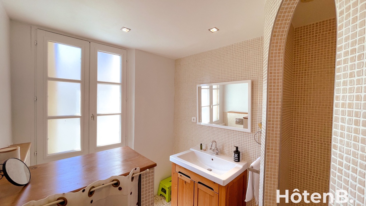 Photo of Bathroom in Limoges