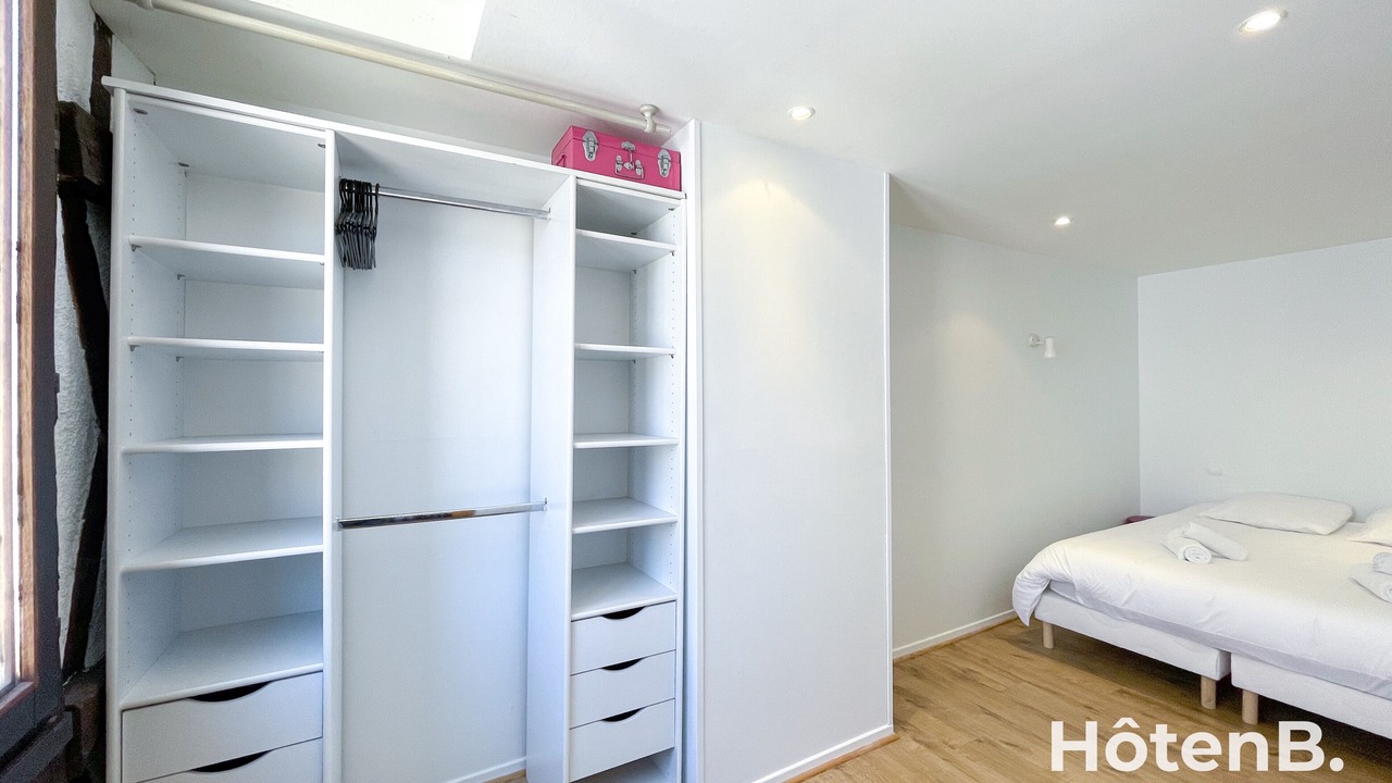 Photo of Bedroom in Limoges
