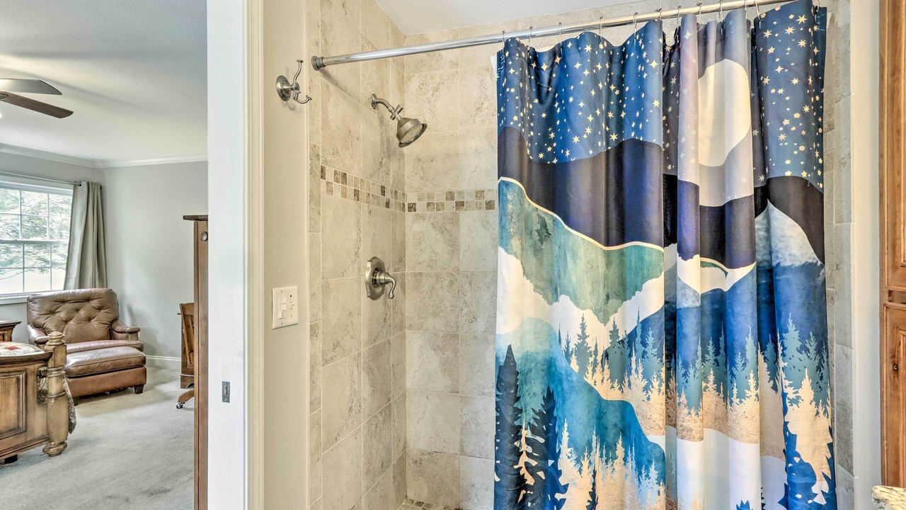 Photo of Bathroom in Hayesville
