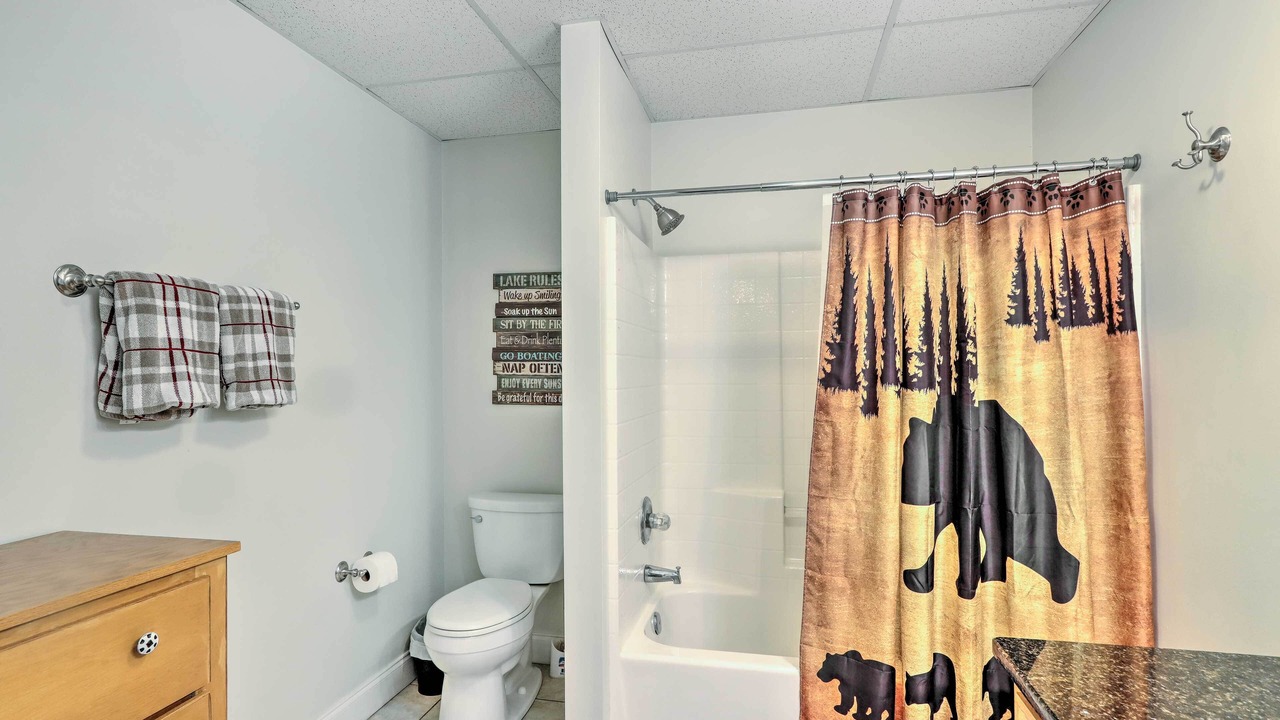 Photo of Bathroom in Hayesville