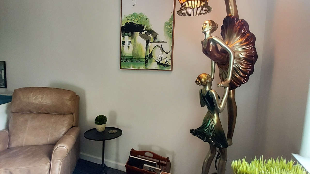 Photo of Livingroom in Port Angeles East