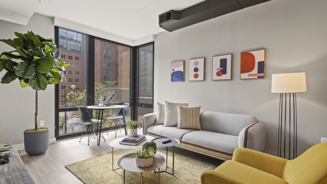 Photo of Livingroom in Navy Yard