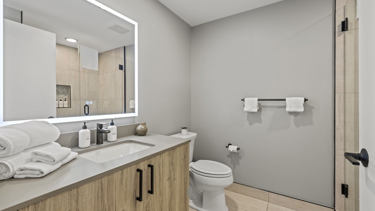Photo of Bathroom in Navy Yard