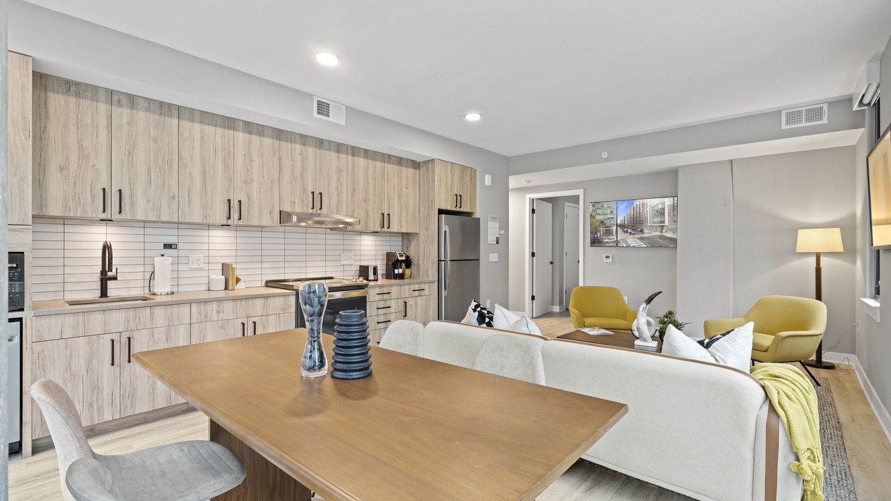 Photo of Livingroom in Navy Yard