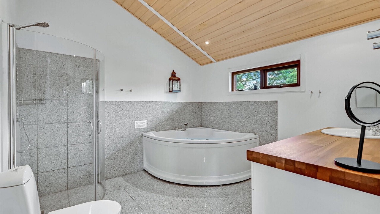 Photo of Bathroom in Krejbjerg