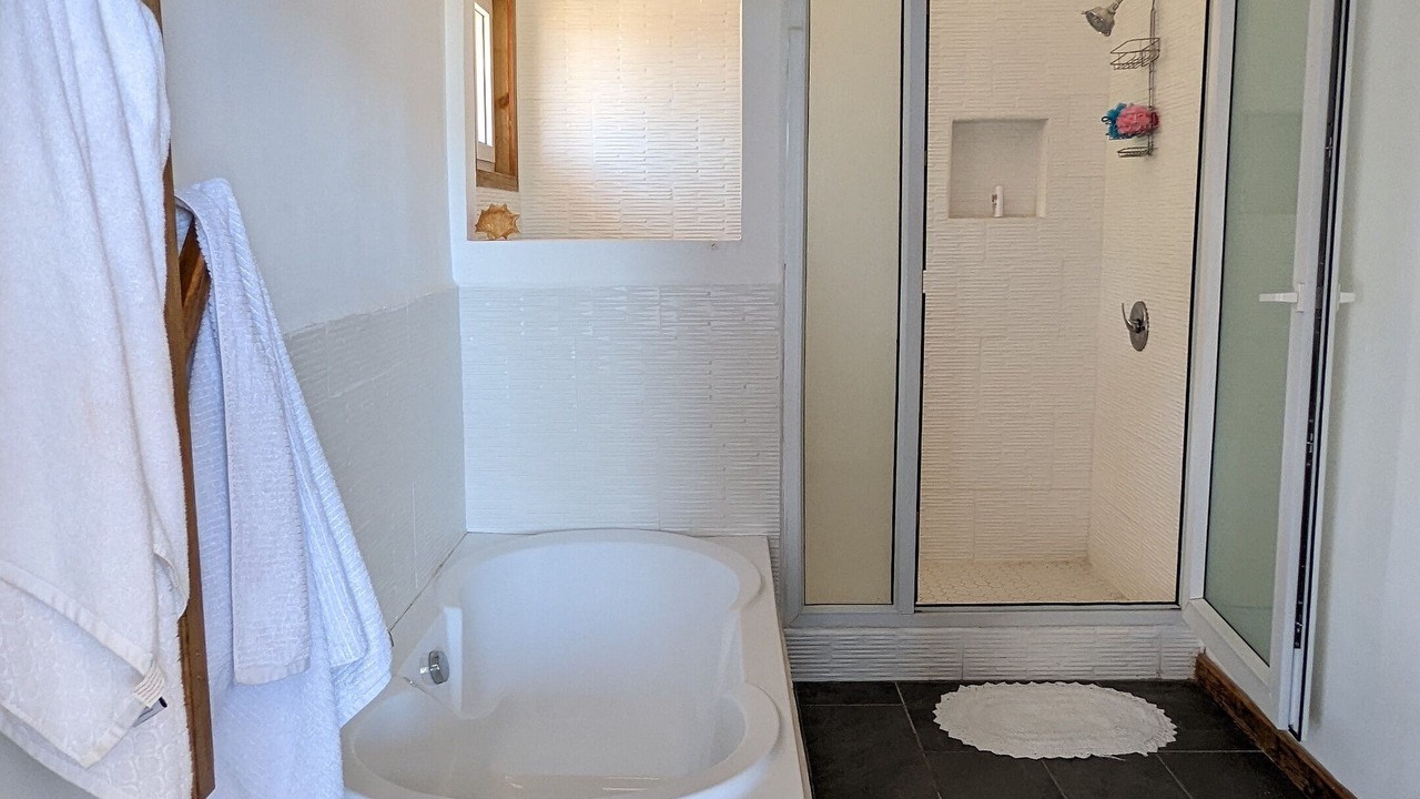 Photo of Bathroom in Roatan