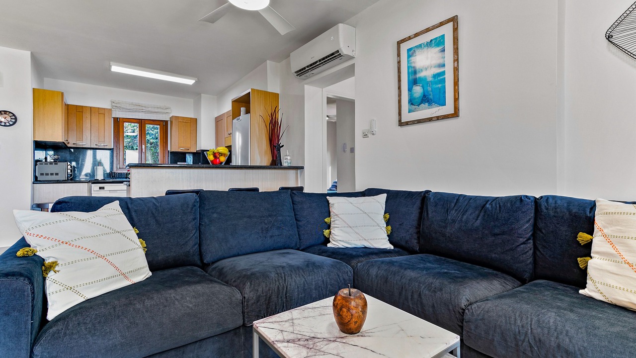 Photo of Livingroom in Aphrodite Hills