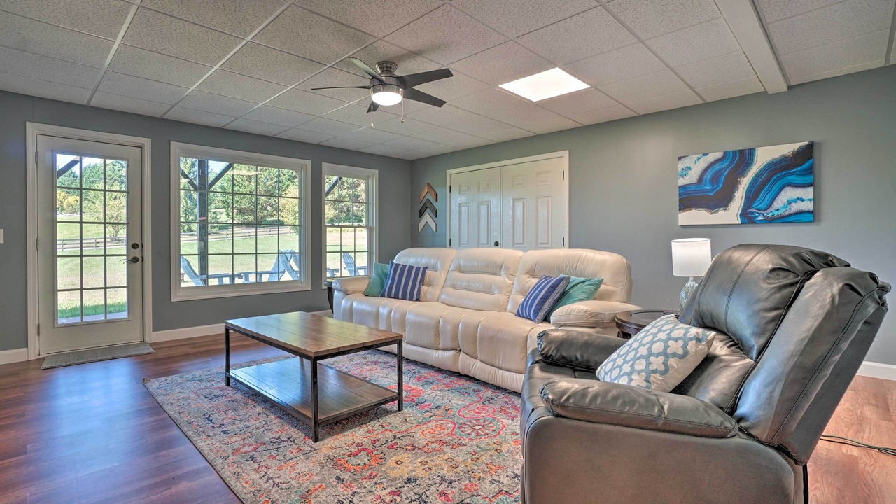 Photo of Bedroom in Hiawassee