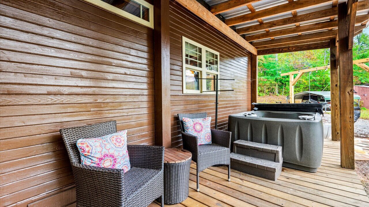 Photo of Outdoor in Hayesville