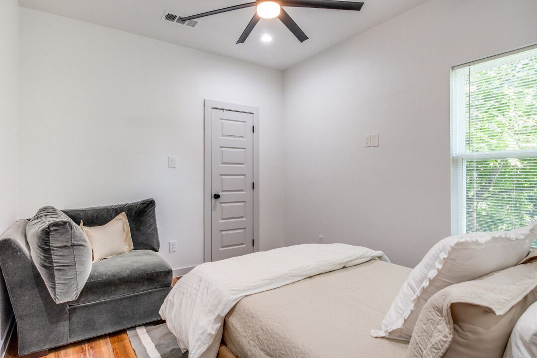 Photo of Bedroom in West Dallas