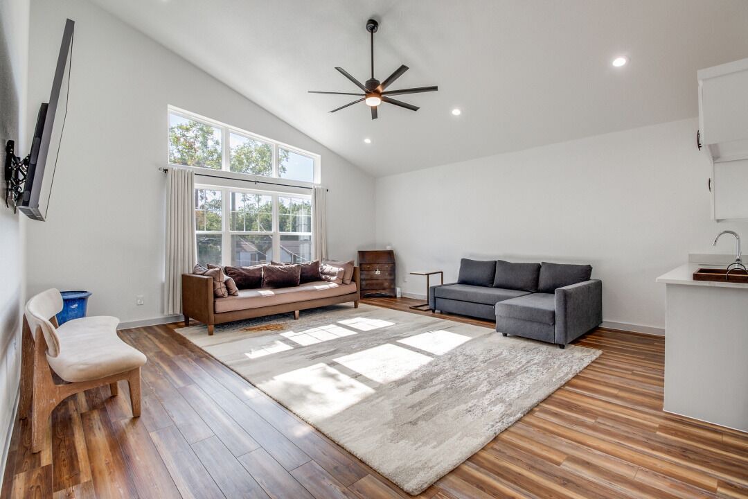 Photo of Livingroom in West Dallas