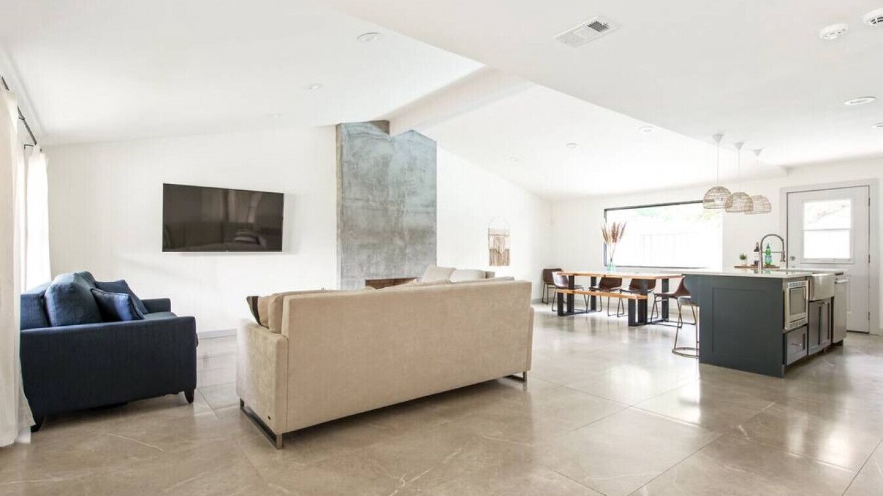 Photo of Livingroom in Northwest Dallas