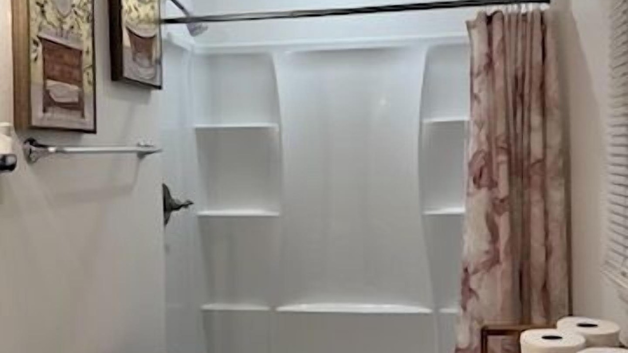 Photo of Bathroom in Normal