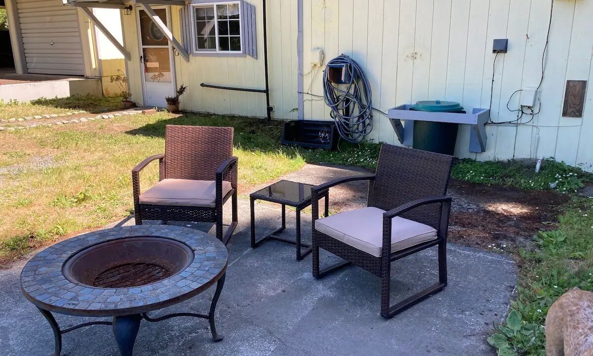 Photo of Patio Balcony in Harbor
