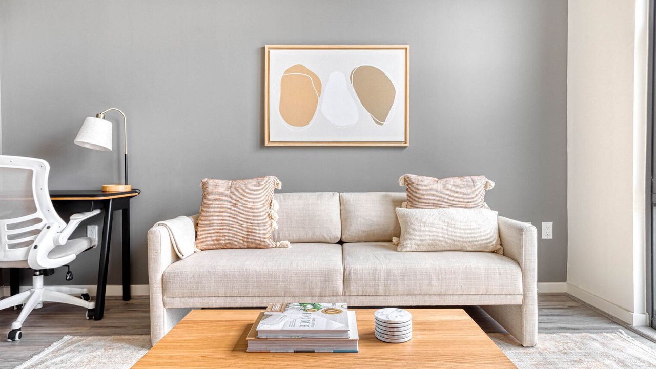 Photo of Livingroom in H Street Corridor