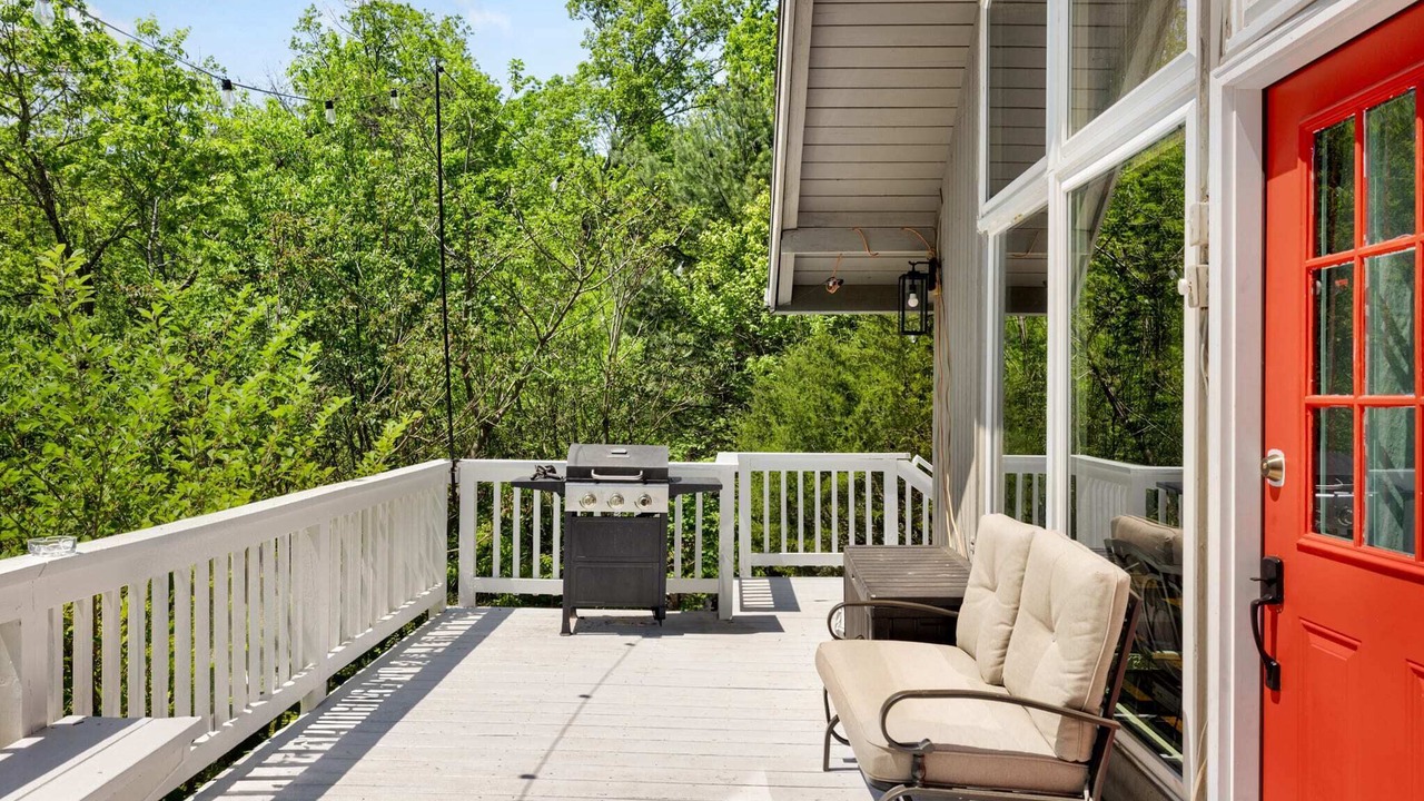 Photo of Patio Balcony in Mount Jackson