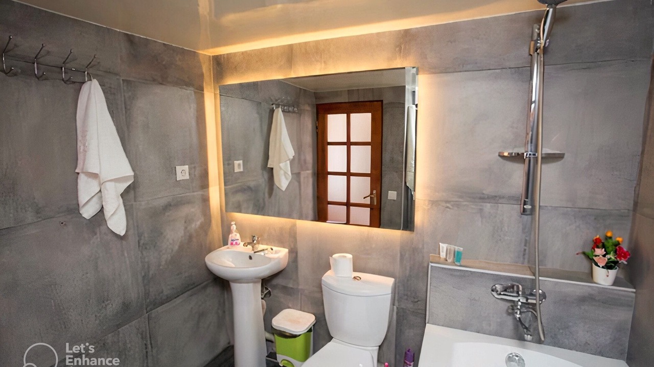 Photo of Bathroom in Baku Old Town
