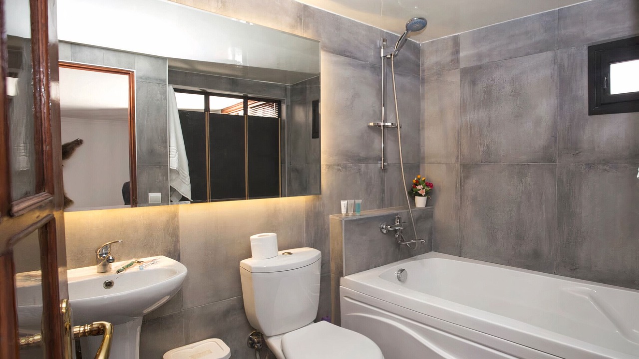 Photo of Bathroom in Baku Old Town