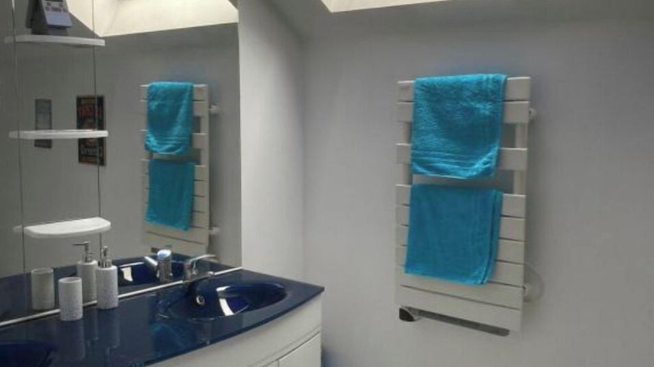 Photo of Bathroom in Saint-Lubin-des-Joncherets