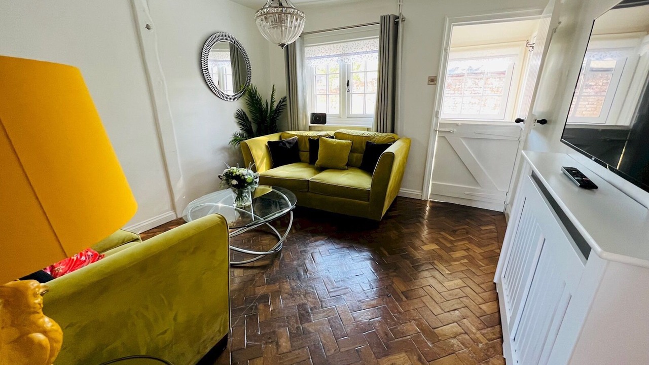 Photo of Livingroom in Tenterden