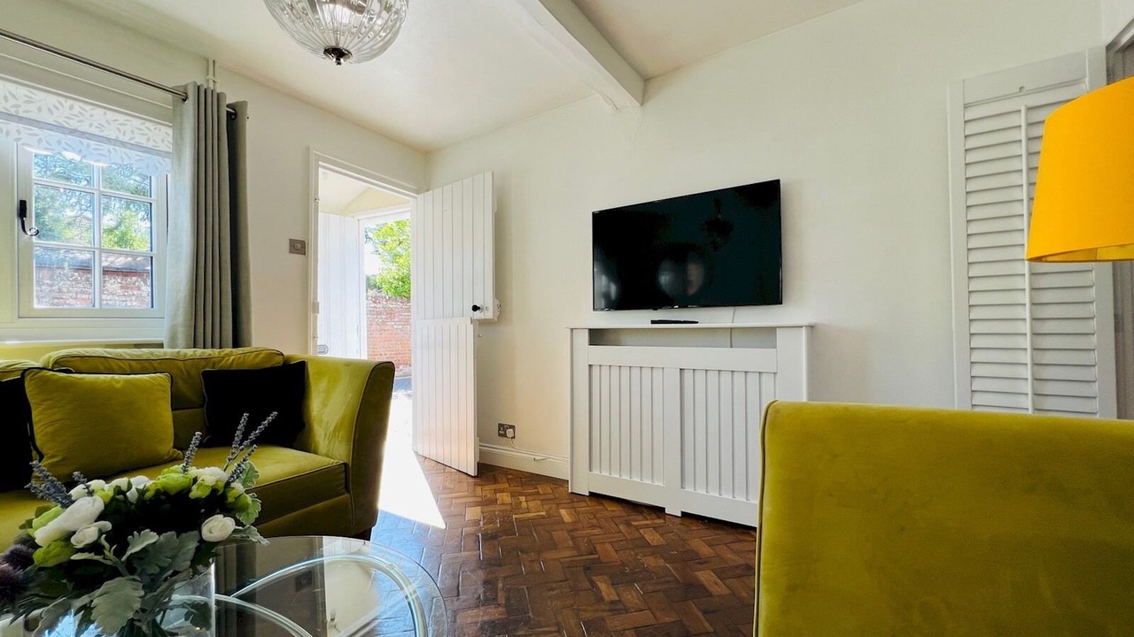 Photo of Livingroom in Tenterden