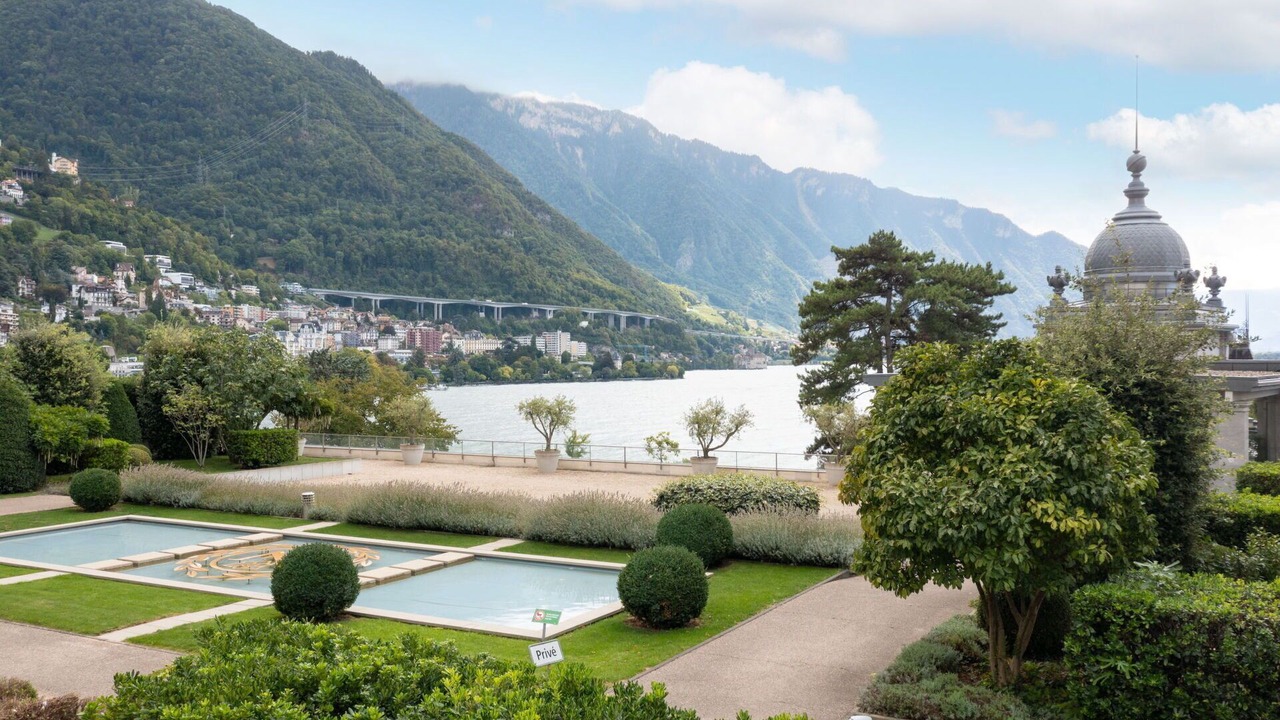 Photo of Others in Montreux