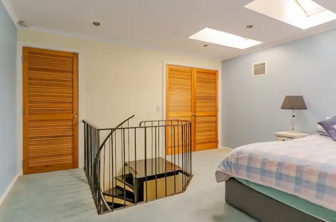 Photo of Bedroom in West Lakes Shore