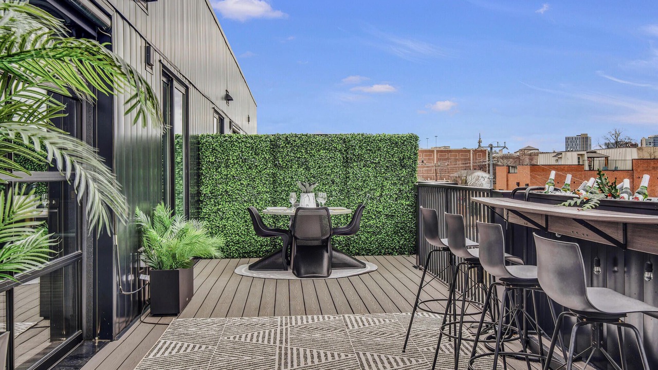 Photo of Outdoor in Rolling Mill Hill