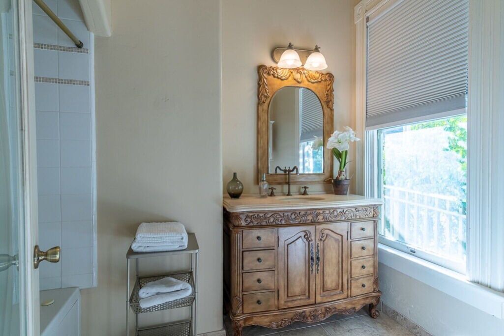 Photo of Bathroom in Salinas