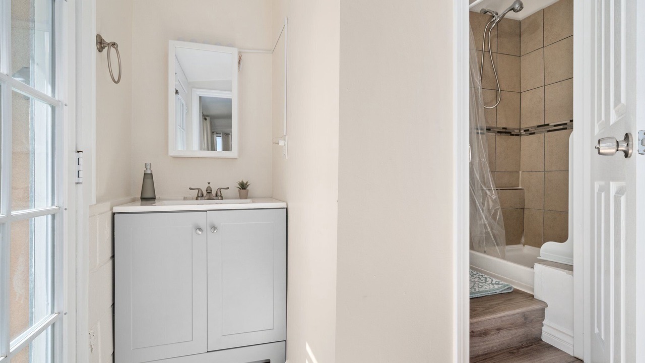Photo of Bathroom in North Long Beach
