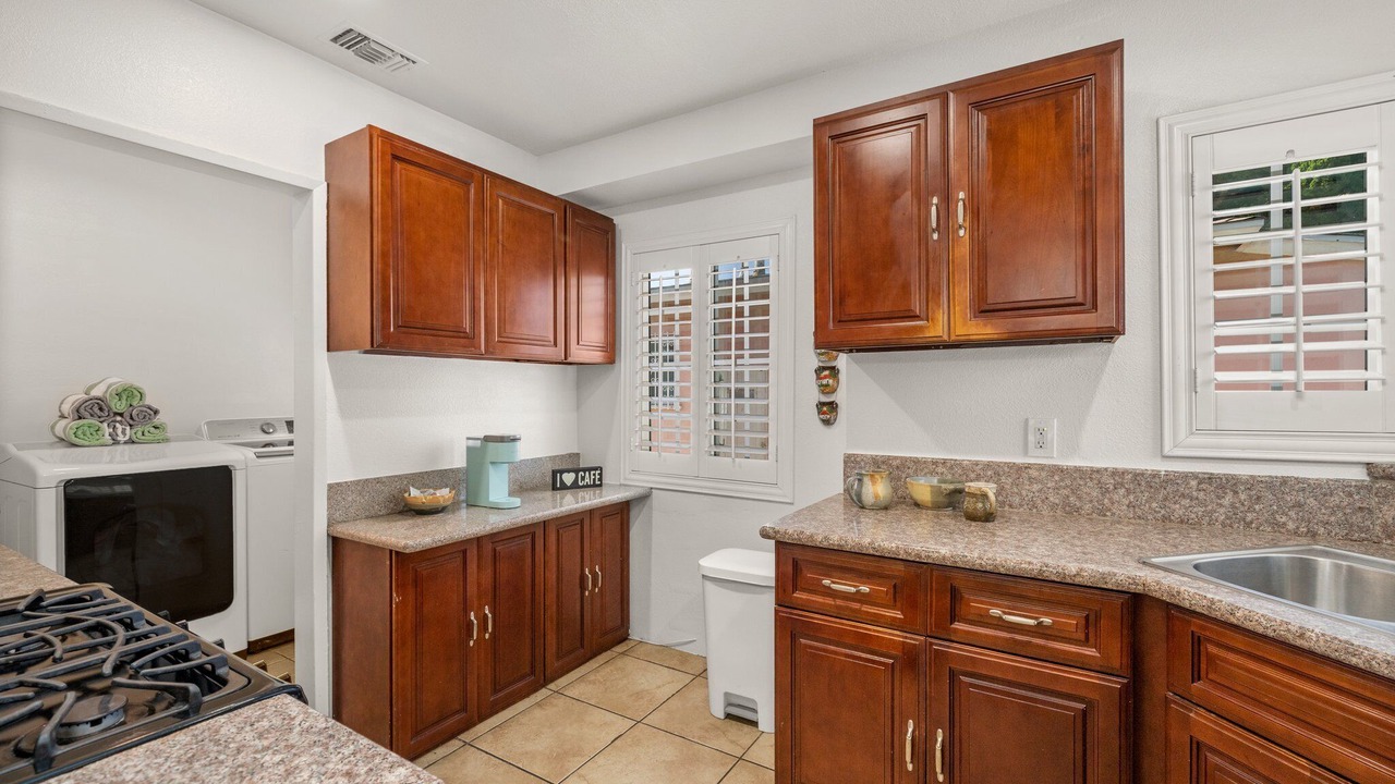 Photo of Kitchen in North Long Beach