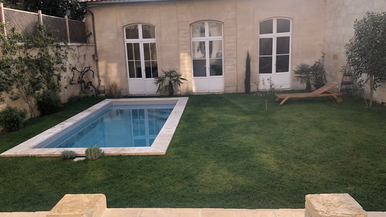 Photo of Outdoor in Saint Seurin - Fondaudege