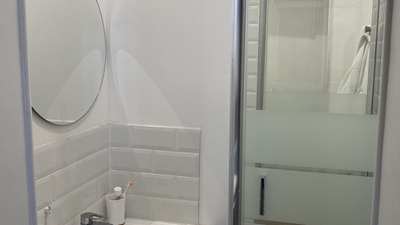 Photo of Bathroom in Saint Seurin - Fondaudege