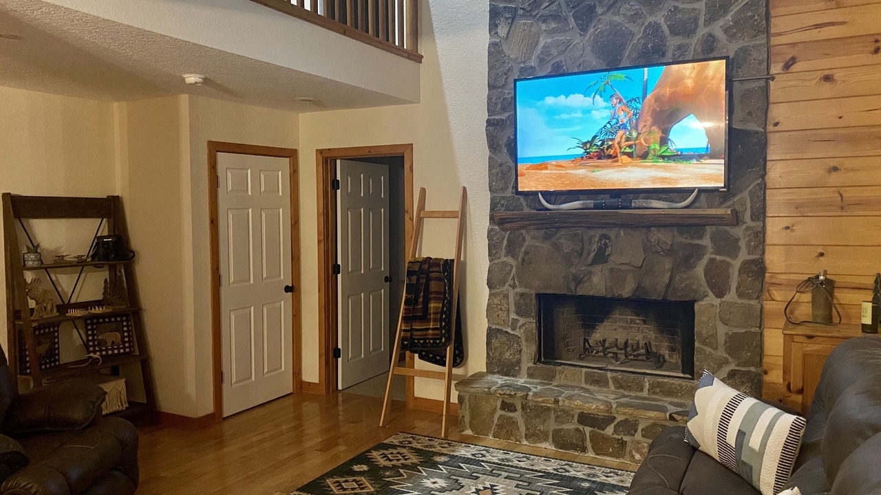 Photo of Livingroom in Hiawassee